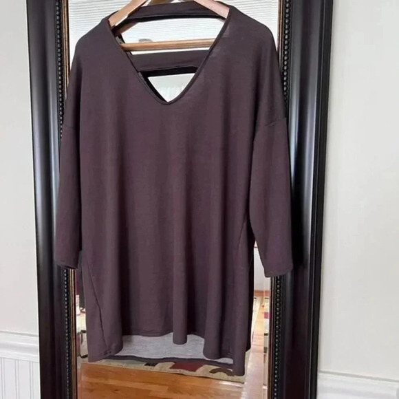 EE:Some Better Days‎ Top Large Cocoa NWT - Picture 1 of 4